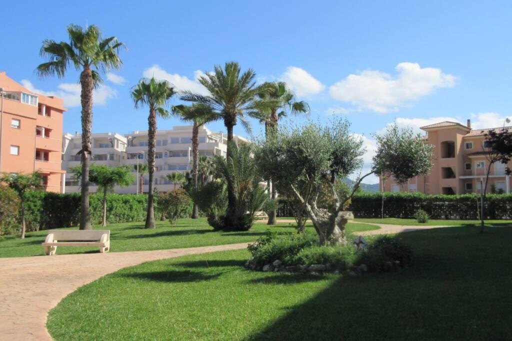 Brisas De Denia, Beach&Town 外观 照片